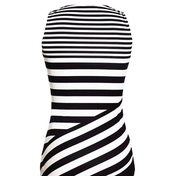 NEW DRESS WOMENS BLACK WHITE STRIPED SIMMER FALL CASUAL FORMAL SIZE SMALL S - Picture 2 of 3